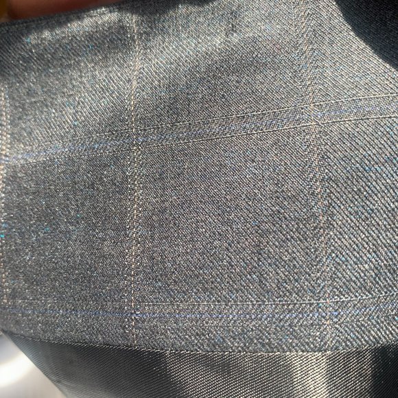 Men Tailored Vest - Picture 5 of 6